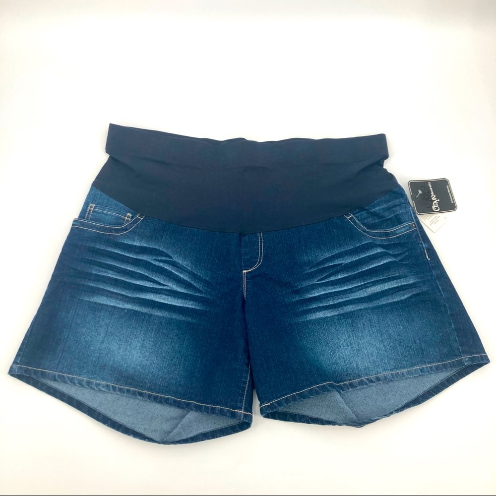 Onyx Maternity Plus Size Distressed Denim Jean Shorts 3X NWT